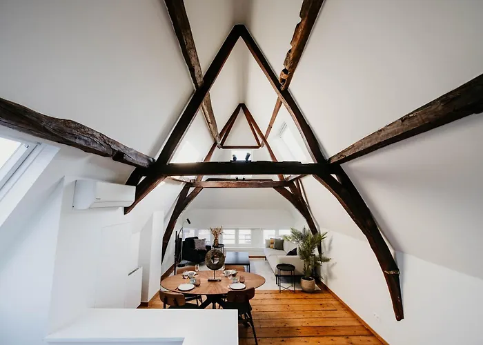 Gorgeous Duplex Apartment In Old City Centre